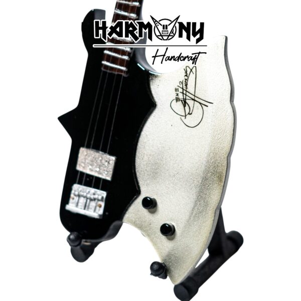 GENE SIMMONS AXE BASS (KISS) - Gambar 4